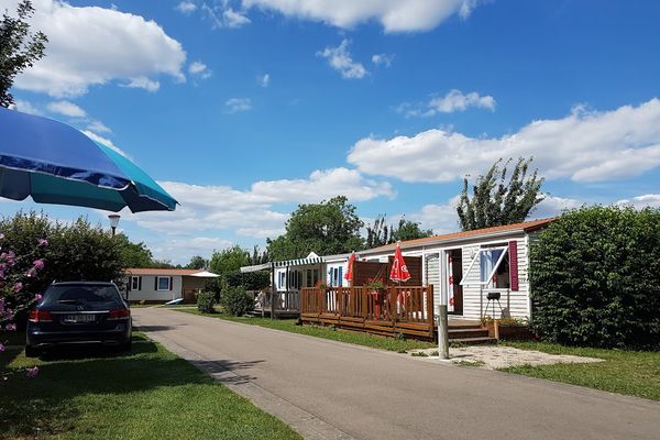 Our 2-bedroom mobile homes (sleeps 4/6)