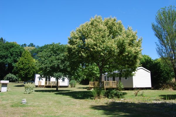Onze stacaravans met 2 slaapkamers (4/6 slaapplaatsen)
