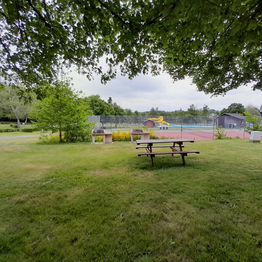 Camping Le Lac de Mondon