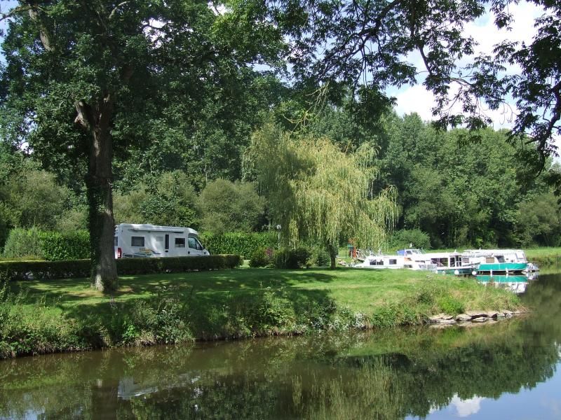 Camping du Val D'Oust